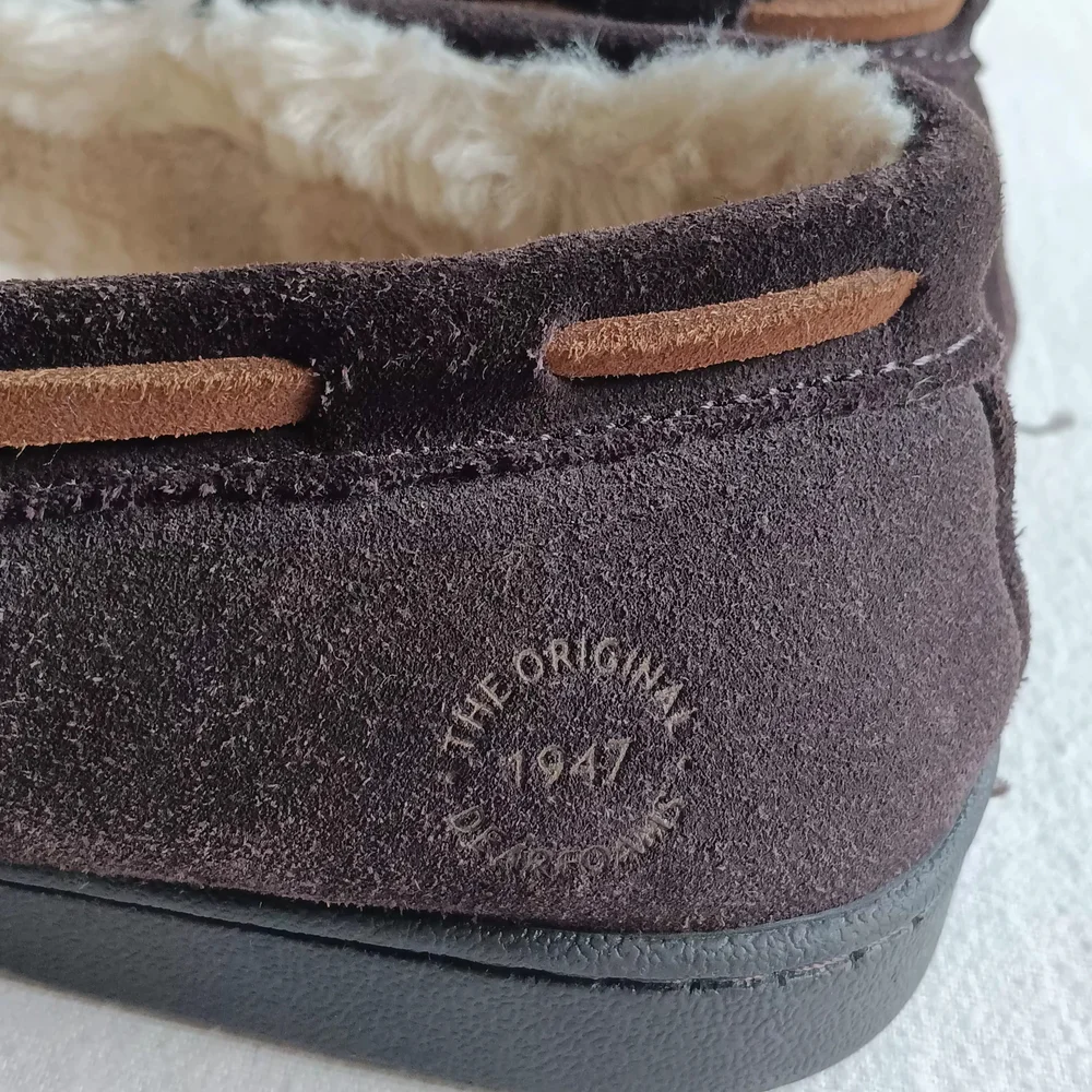 Dearfoams Med Sz 9-10 Dark Brown Men's Loafers Cozy Soft